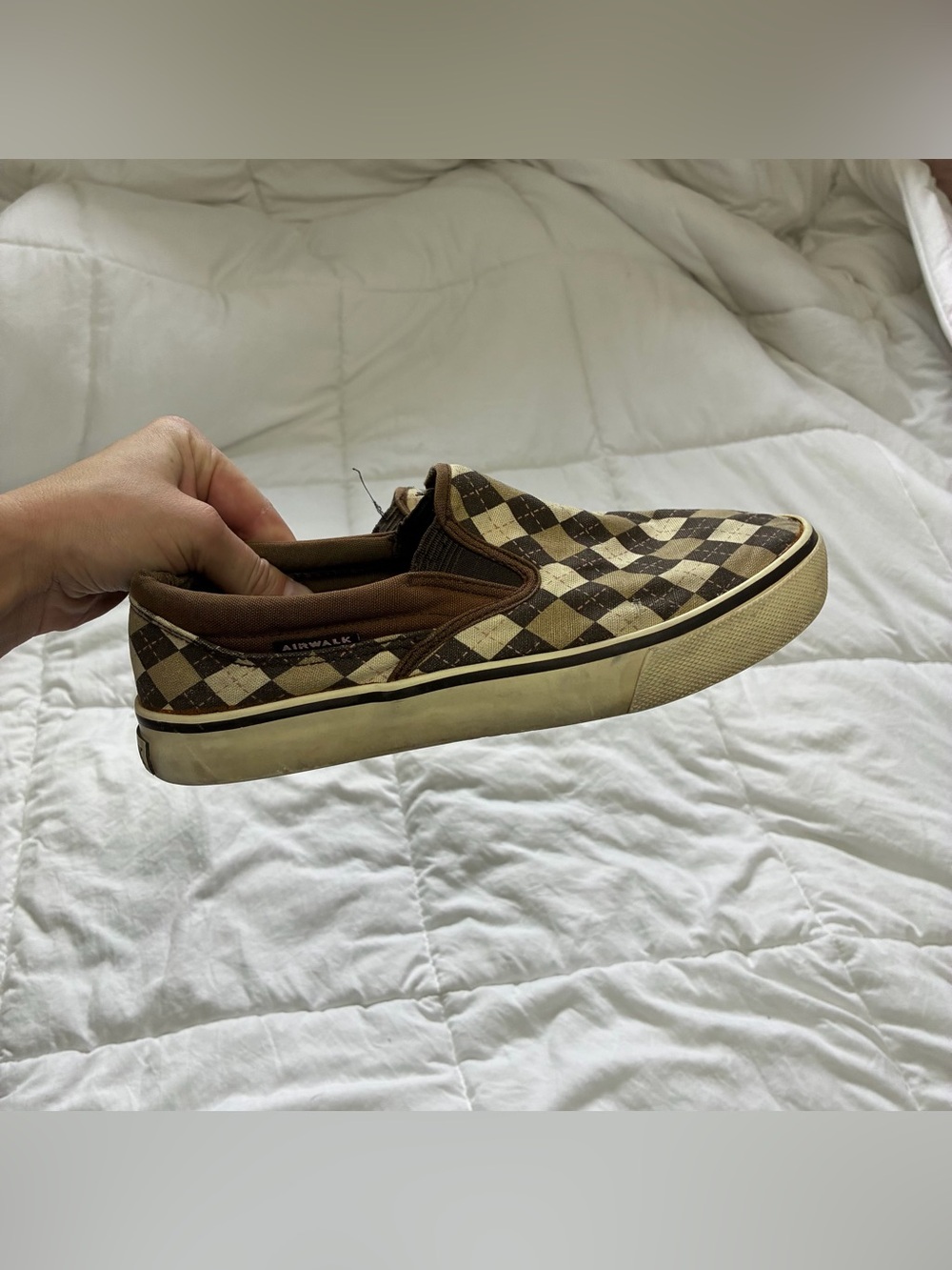 Airwalk fall brown argyle slip on shoes